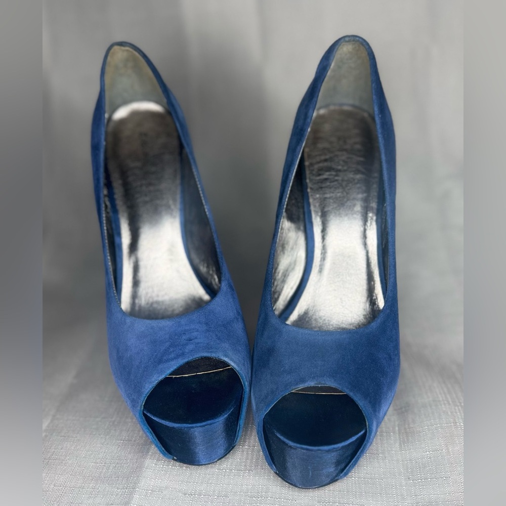 Zigi Project Navy Blue Suede Pumps